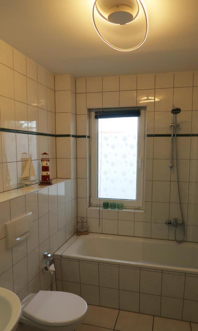 Wohnung 9 Meer-Ruhe Im Haus Stranddistel Komfortable Ferienwohnung Im 1 Og Fuer 4 Personen In 青斯特 外观 照片